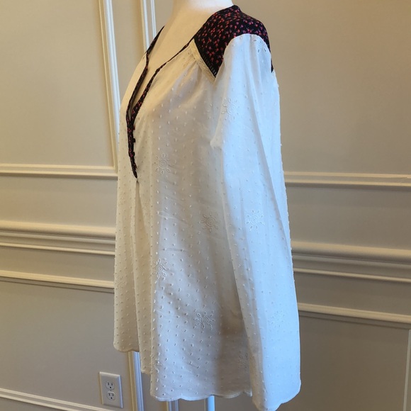 Matilda Jane White Eyelit Top with Black V-Neck - Picture 4 of 10